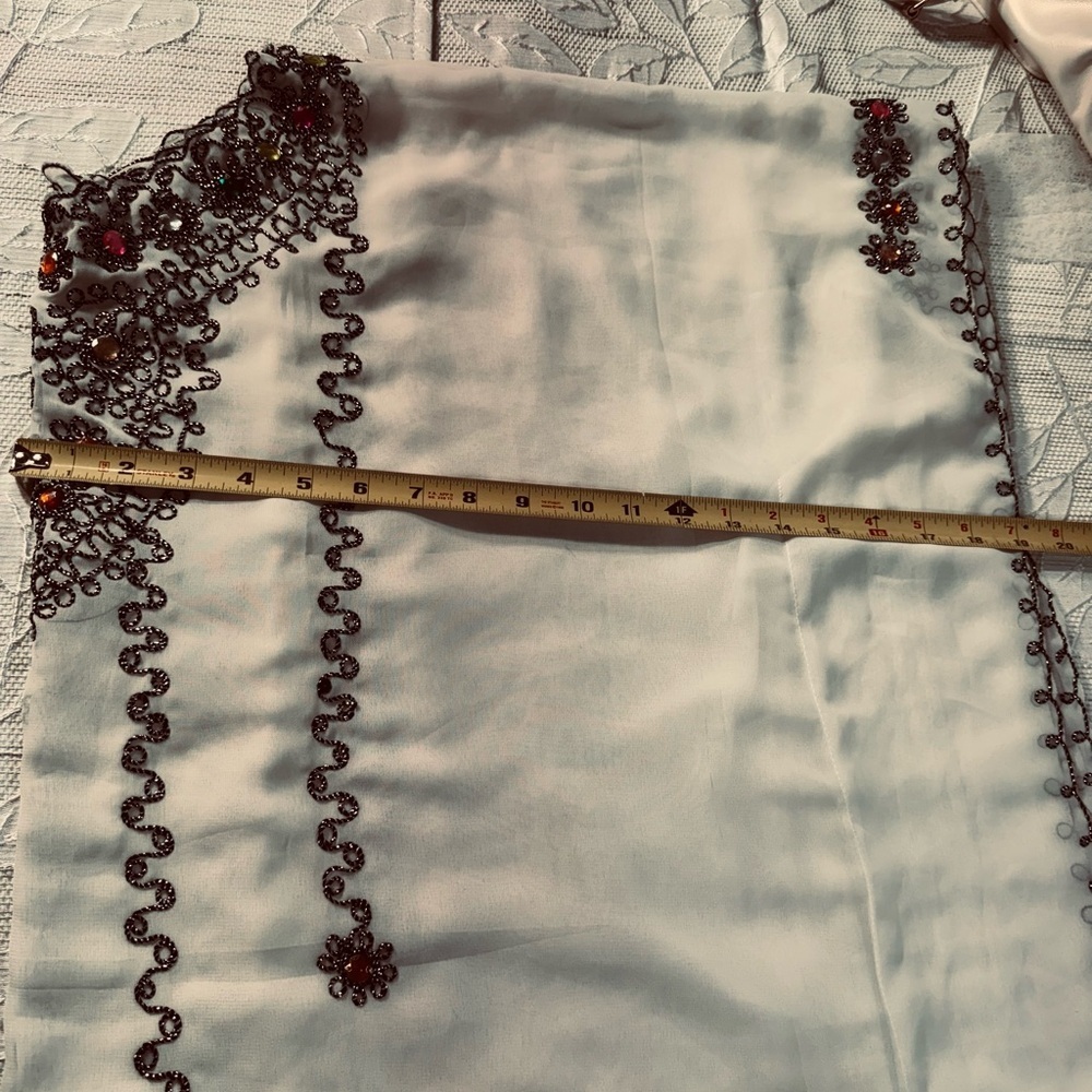 Embellished White Kaftan Dress – One Size – Beaded & Embroidered - Picture 9 of 10